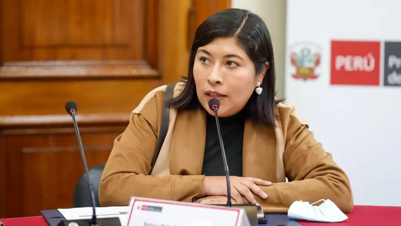 Ministra Chávez sobre censura: Me parece injusto que el día de la interpelación no había ni casi nadie