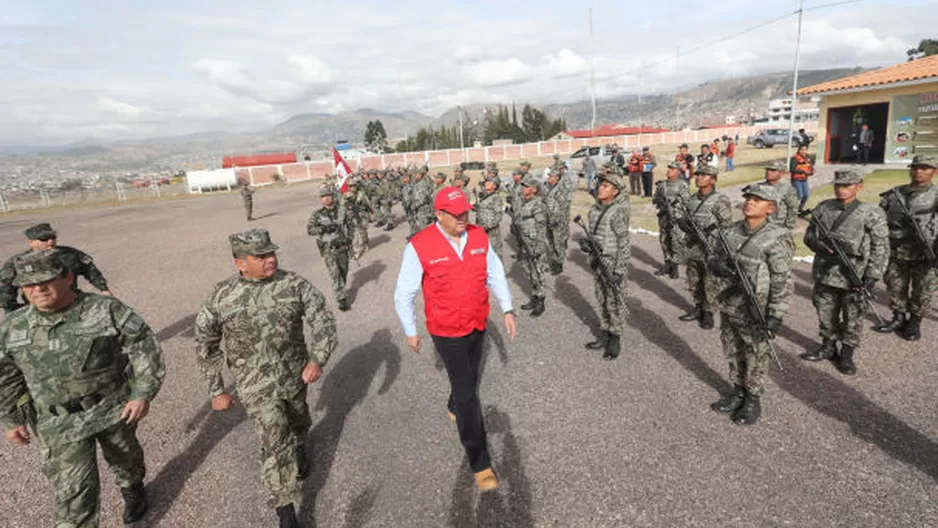 Ministro de Defensa, José Huerta Torres. Foto: Mindef