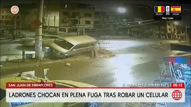 Miniván con ladrones choca en San Juan de Miraflores. Foto: América Noticias Miniván con ladrones choca en San Juan de Miraflores. Foto: América Noticias