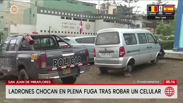 Miniván con ladrones choca en San Juan de Miraflores. Foto: América Noticias Miniván con ladrones choca en San Juan de Miraflores. Foto: América Noticias