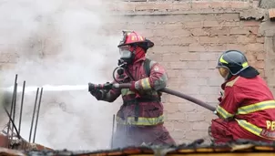 Bomberos atendían emergencia en Villa El Salvador (Foto: ANDINA)