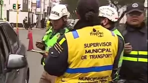 Operativo contra colectivos en Miraflores. Foto: Canal N