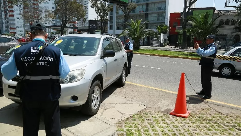 Municipalidad exhortó a regular el nivel de las alarmas