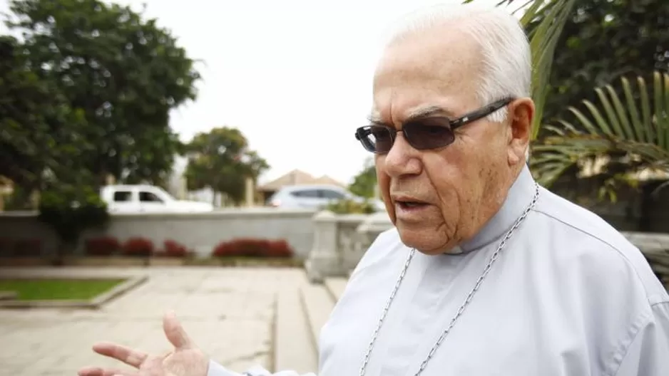 Monse&ntilde;or Luis Bambar&eacute;n, obispo em&eacute;rito de Chimbote.