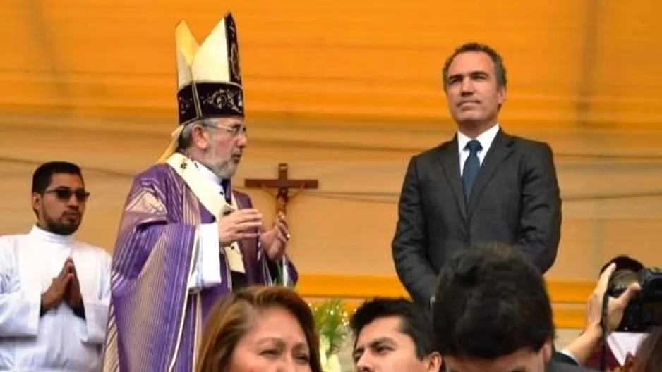 Arzobispo de Arequipa, Javier del Río, y el ministro de Cultura, Salvador del Solar. Foto: La República