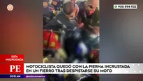 Motociclista quedó con la pierna incrustada en fierro tras despiste en San Martín de Porres. Foto y video: América Noticias