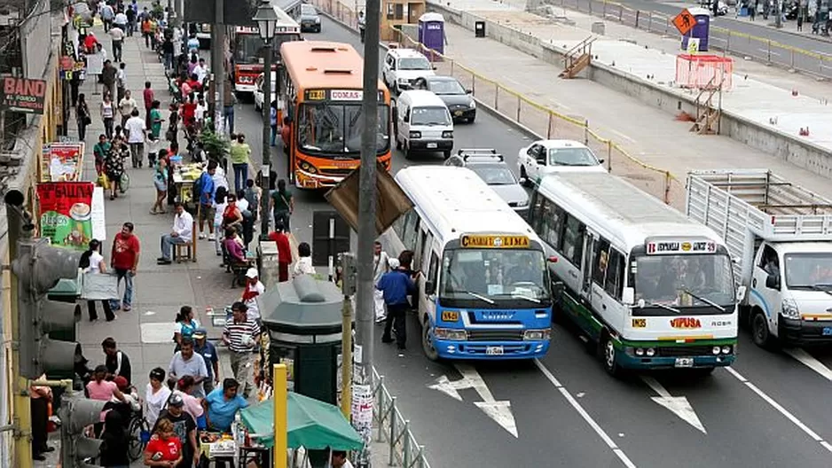 Ministro José Gallardo aconsejó intervenir antes que las ciudades sigan creciendo. Foto: Peru21