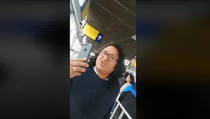 Agresión ocurrió en un bus del Metropolitano. Foto y video: Facebook Cabello Angel