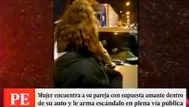 Mujer protagonizó escándalo en la calle tras hallar a esposo con supuesta amante