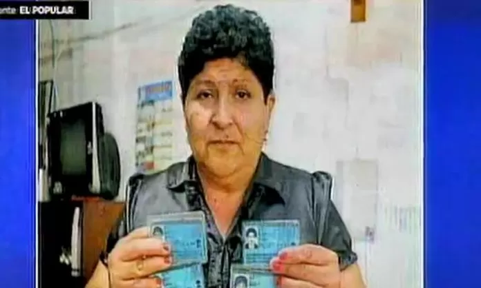 Reniec Mujer Va A Renovar Su Dni Y Descubre Que Figura Como Fallecida América Noticias 3717