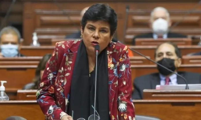 Norma Yarrow: Evaluamos censura de ministro del Interior - Vimarsana News