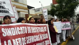 Obstetras cumplen octavo día de huelga indefinida. Foto: larepublica.pe