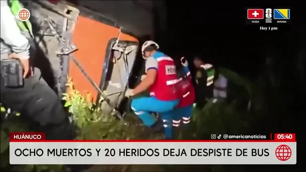 Ocho muertos deja despiste de bus en Huánuco. Foto: América Noticias Ocho muertos deja despiste de bus en Huánuco. Foto: América Noticias