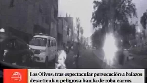 Delincuentes fueron capturados cuando atacaban a taxista. Foto: captura de TV