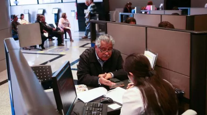 Una de las modalidades de estafa es la conocida como 'cambio de billetes'. Foto: Referencial/archivo El Comercio Una de las modalidades de estafa es la conocida como 'cambio de billetes'. Foto: Referencial/archivo El Comercio