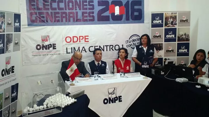 Miembros de mesa. Foto: Difusión Miembros de mesa. Foto: Difusión