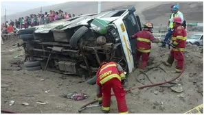 Bomberos trasladaron a los heridos al Hospital Casimiro Ulloa y María Auxiliadora