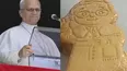 Lambayeque sorprendió con una singular creación gastronómica: un king kong con la silueta del papa León XIV. El producto, bautizado como “Dulce Bendición”, agotó su primer lote y ya recibe pedidos desde distintas regiones del país. Video: Canal N