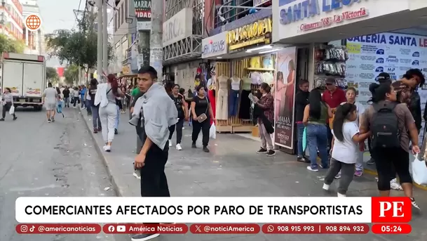 Comerciantes afectados por el paro de transportistas. Foto: América Noticias Comerciantes afectados por el paro de transportistas. Foto: América Noticias