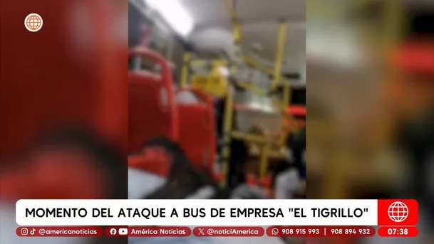 Momento del ataque a bus de empresa El Trigrillo en San Martín de Porres. Foto: América Noticias