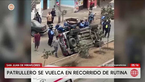 Patrullero PNP se vuelca en San Juan de Miraflores. Foto: América Noticias