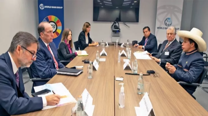 Pedro Castillo se reunió con titulares del Banco Mundial y del BID. Foto: Andina Pedro Castillo se reunió con titulares del Banco Mundial y del BID. Foto: Andina