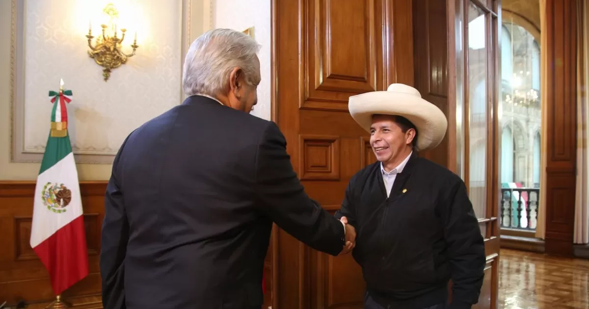 Pedro Castillo conversó con el presidente de México