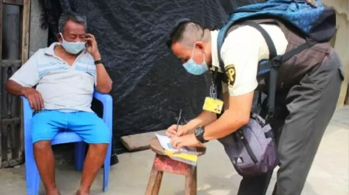 A la fecha, 7246 usuarios de Pensión 65 han recibido en sus casas este pago adelantado. Foto: Midis A la fecha, 7246 usuarios de Pensión 65 han recibido en sus casas este pago adelantado. Foto: Midis