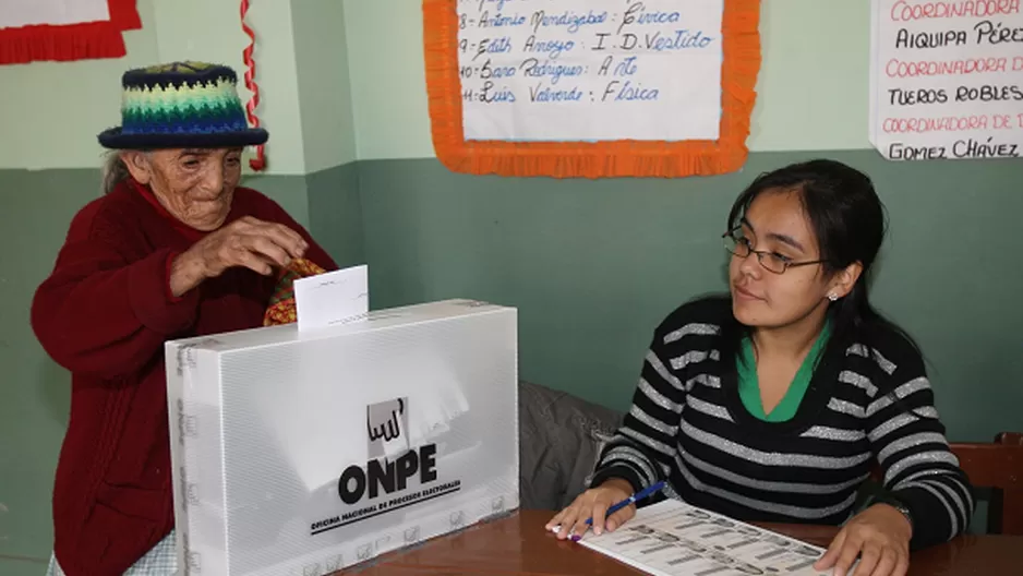 Referéndum y segunda vuelta regional están programados para este 9 de diciembre. Foto: El Comercio