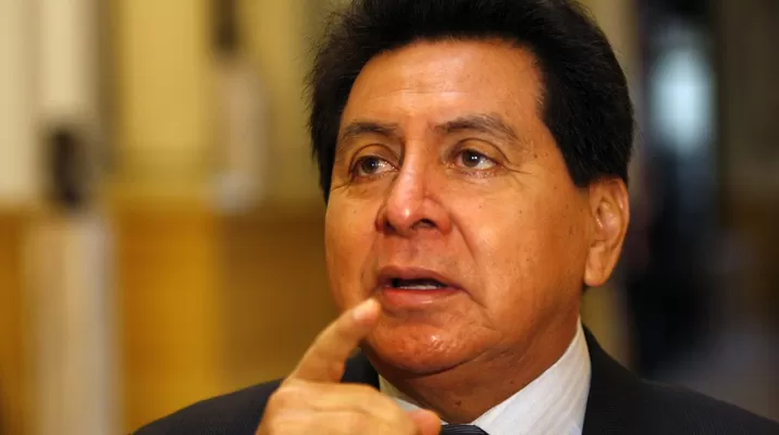 Congresista José León. Foto: Agencia Andina Congresista José León. Foto: Agencia Andina