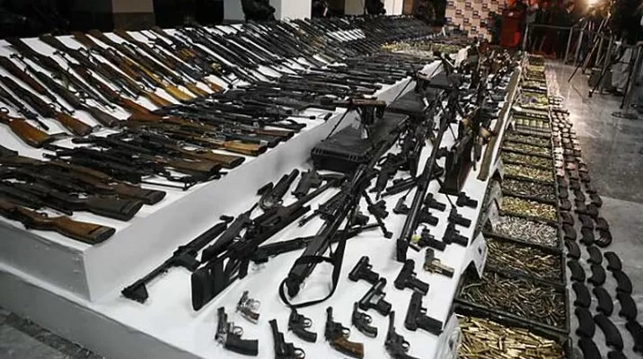 Venta legal de armas. Foto: Perú21 Venta legal de armas. Foto: Perú21
