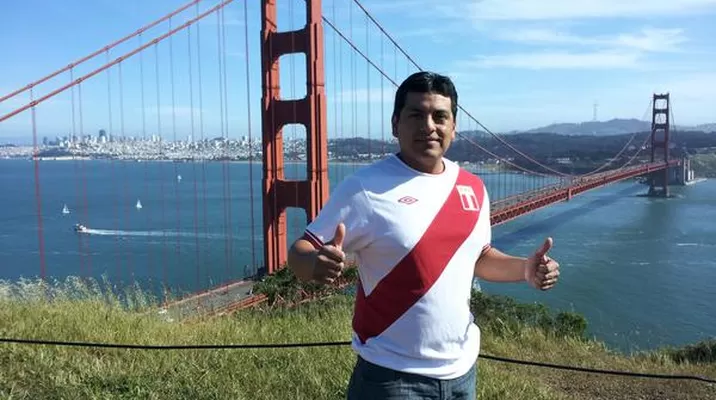Así como él, varios peruanos enviaron sus saludos desde el extranjero. Foto: @SteveChunga1 Así como él, varios peruanos enviaron sus saludos desde el extranjero. Foto: @SteveChunga1
