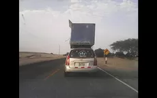 Piura: auto traslada enorme caja metálica por la carretera Sechura - Parachique - Noticias de sechura