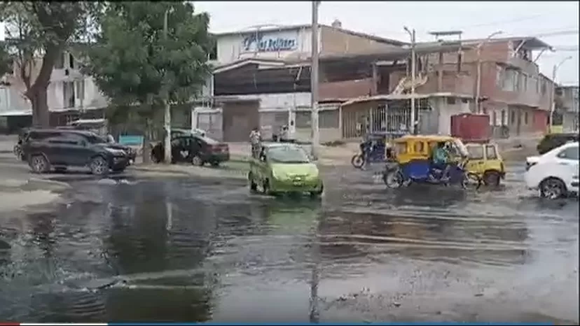 Piura: Calles afectadas por rotura de tuberías de desagües