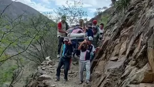 Durante el trayecto, la mujer iba siendo atendida y monitoreada. / Video: Canal N