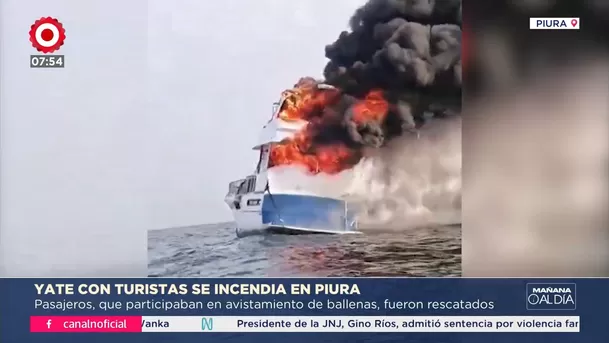 Yate con turistas se incendia en Piura. Foto: Canal N