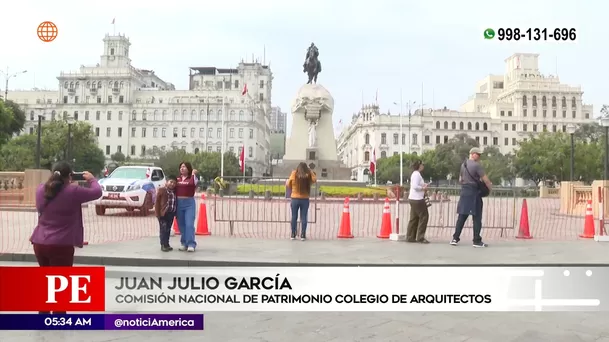 Poste cayó encima de un hombre en Plaza San Martín. Foto: América Noticias