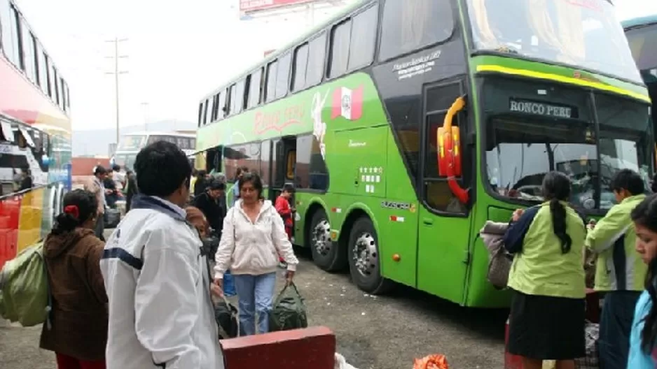 PNP recomienda no publicar en redes sociales si viaja por Semana Santa / Foto: Andina