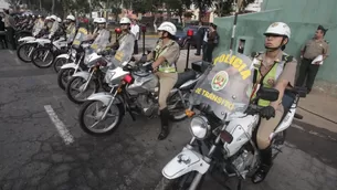 Mujer policía pertenece a la división de Tránsito. Foto: Perú 21