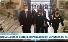 Policía llegó al Congreso para recibir denuncia de María del Carmen Alva - Noticias de sociedad-nacional-industrias