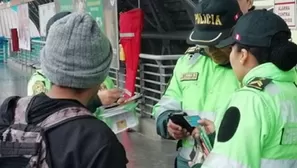 Intervenciones en el Metro de Lima. Foto: Andina