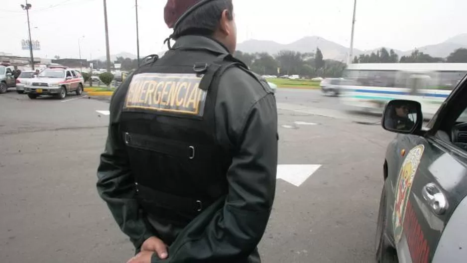 Supuesto policía envió mensajes hostigadores a una joven ciudadana. Foto referencial: archivo El Comercio.