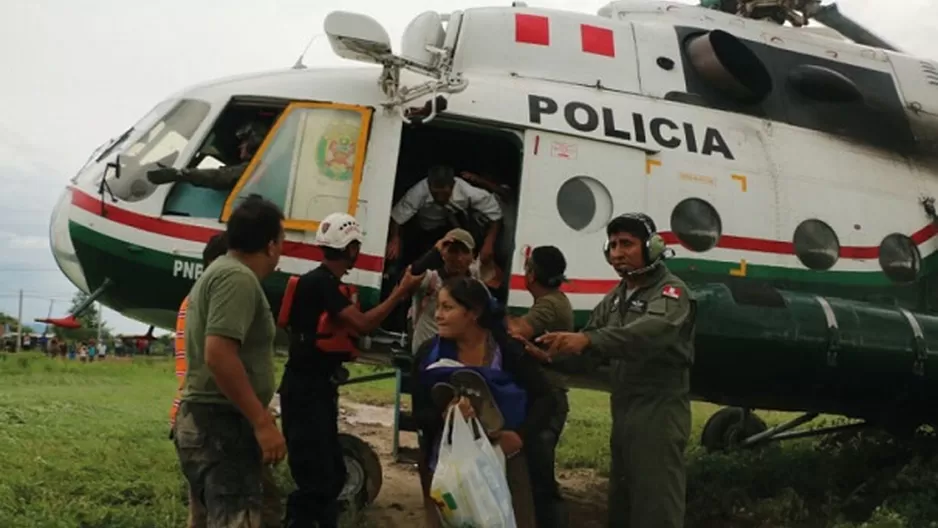 Policía Nacional trabaja en zonas de emergencia. Foto: PNP