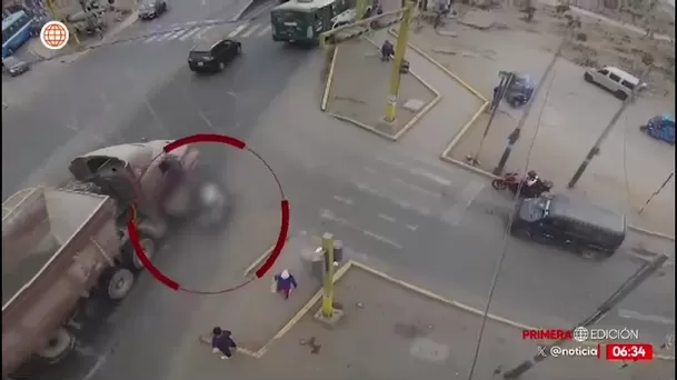 Policía muere atropellado tras caer de moto en Panamericana Norte, Ventanilla/ América Noticias