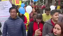 Comerciantes realizaron marcha por calles de La Victoria.