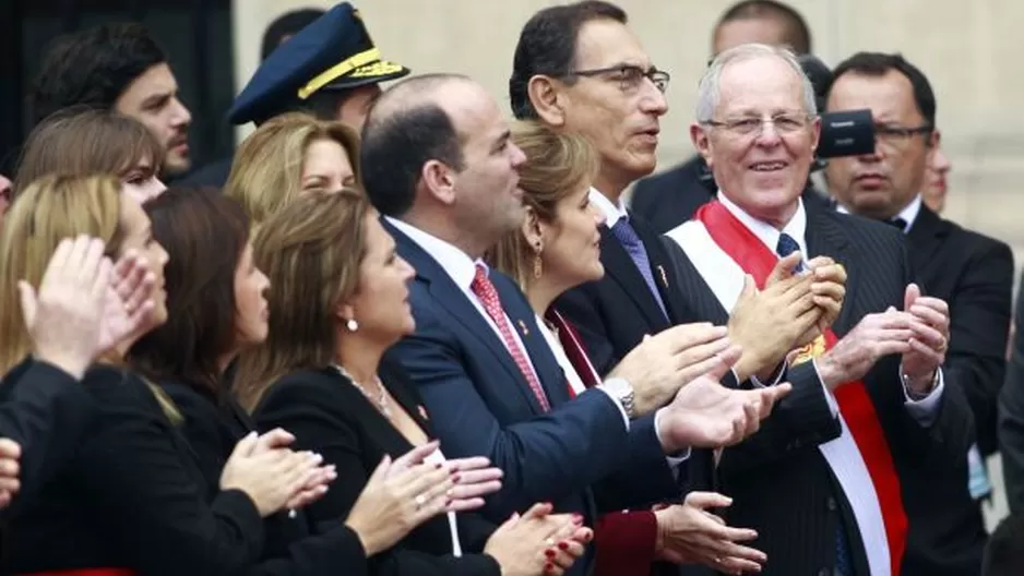 Presidente PPK acompañado de sus ministros. Foto: Agencia Andina