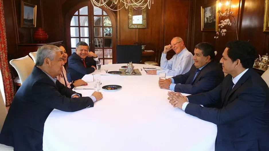 PPK se reunió con la bancada de APP. Foto: Presidencia