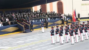 Desfile por aniversario de la Marina de Guerra. Foto: Agencia Andina