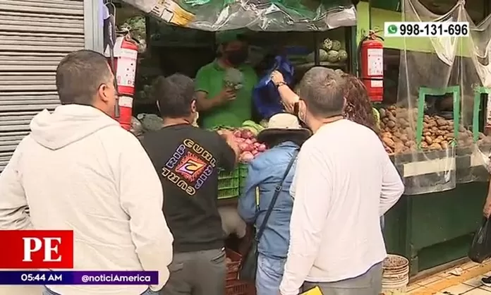 Precios de alimentos se mantienen pese a bloqueo de carreteras