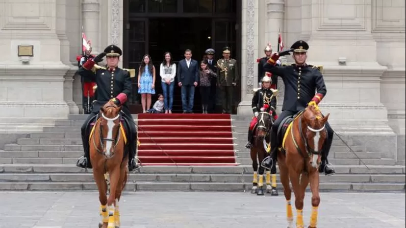 Presidente Humala encabezó el Cambio de Guardia en Palacio de Gobierno